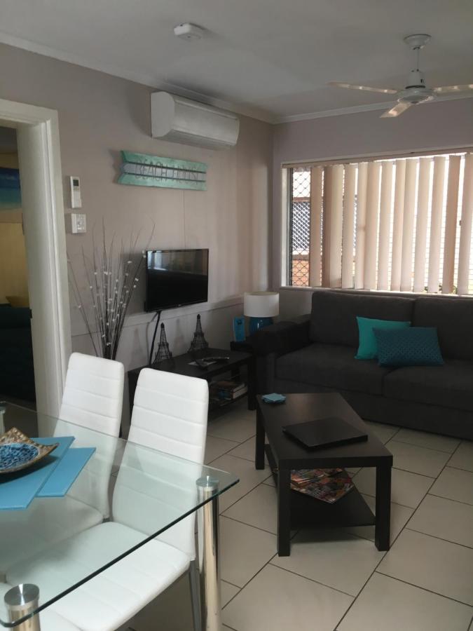 Beachlander Self-Contained Holiday Apartments Coffs Harbour Værelse billede